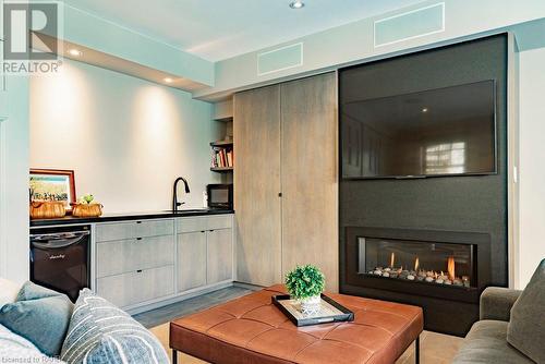 120 Aberdeen Avenue, Hamilton, ON - Indoor Photo Showing Living Room With Fireplace