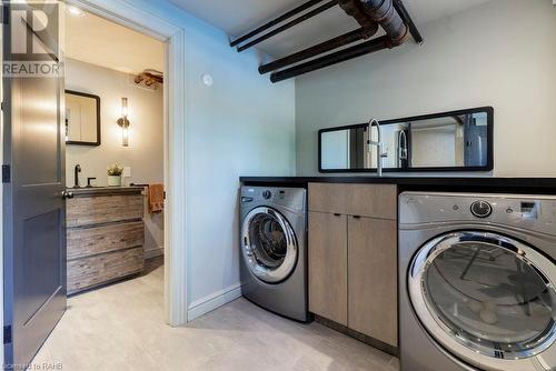 120 Aberdeen Avenue, Hamilton, ON - Indoor Photo Showing Laundry Room