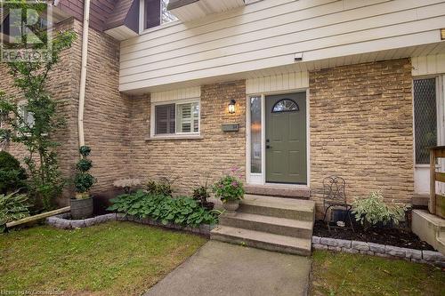 1420 Garth Street Unit# 34, Hamilton, ON - Outdoor