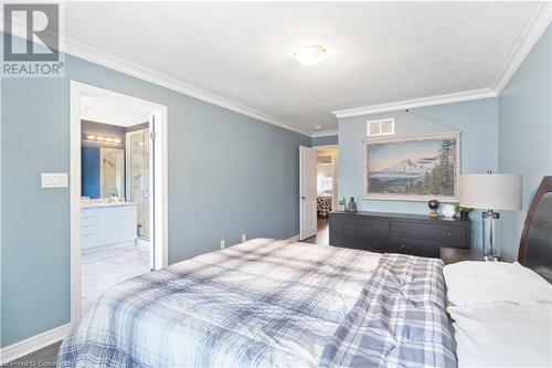 11 Pinot Crescent, Stoney Creek, ON - Indoor Photo Showing Bedroom