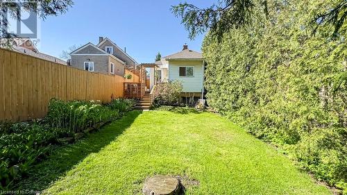 462 Charlton Avenue W, Hamilton, ON - Outdoor