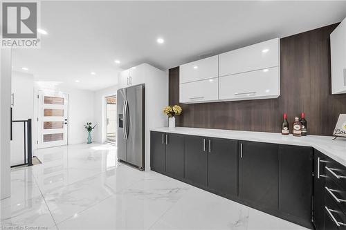 56 Frederick Avenue, Hamilton, ON - Indoor Photo Showing Kitchen