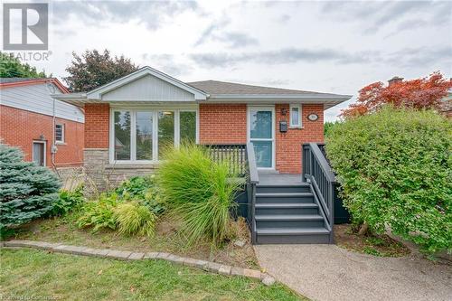 16 Wildewood Avenue, Hamilton, ON - Outdoor