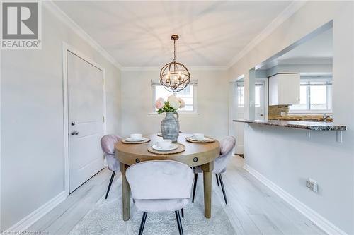 2 Lesgay Cres Crescent, Toronto, ON - Indoor Photo Showing Dining Room