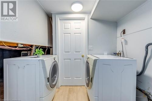 2 Lesgay Cres Crescent, Toronto, ON - Indoor Photo Showing Laundry Room