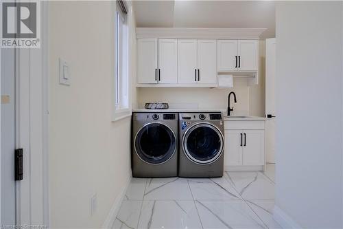 117 Highland Road W, Hamilton, ON - Indoor Photo Showing Laundry Room