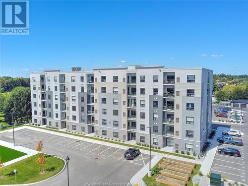 190 Main Street Unit# 301, Kingsville, ON - Outdoor With Balcony With Facade