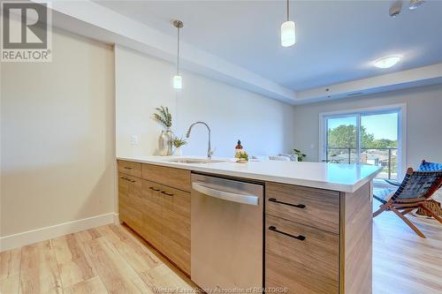 190 Main Street Unit# 301, Kingsville, ON - Indoor Photo Showing Kitchen