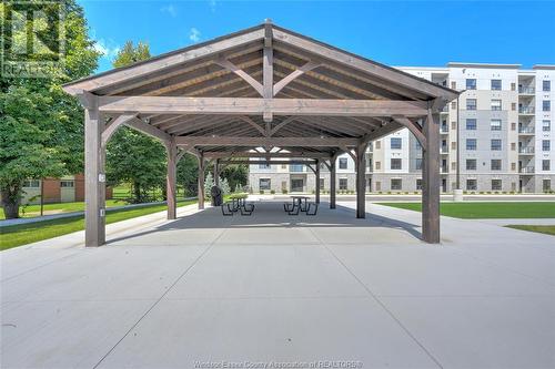 190 Main Street Unit# 301, Kingsville, ON - Outdoor