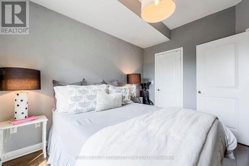 633 - 628 Fleet Street, Toronto (Niagara), ON - Indoor Photo Showing Bedroom