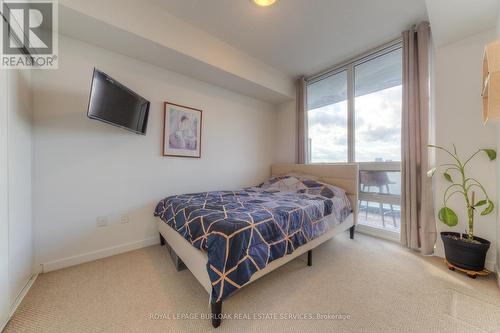 401 - 52 Forest Manor Road, Toronto (Henry Farm), ON - Indoor Photo Showing Bedroom