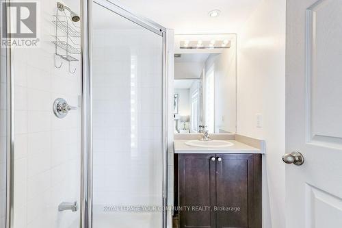 73 Burton Howard Drive, Aurora, ON - Indoor Photo Showing Bathroom