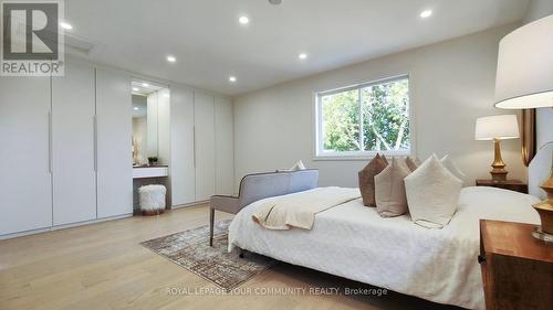 258 Pringle Drive, Barrie (Edgehill Drive), ON - Indoor Photo Showing Bedroom