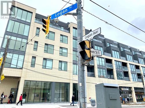 401 - 495 Logan Avenue, Toronto (North Riverdale), ON - Outdoor With Balcony