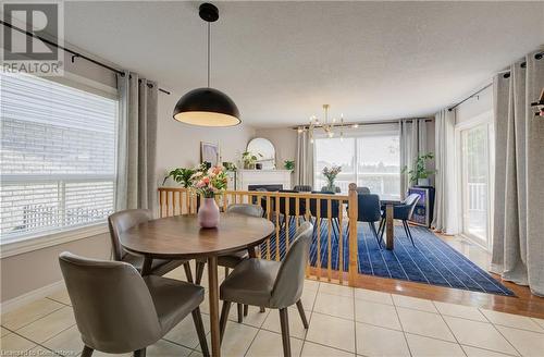 35 Green Vista Drive, Cambridge, ON - Indoor Photo Showing Dining Room