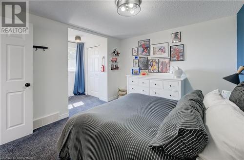 35 Green Vista Drive, Cambridge, ON - Indoor Photo Showing Bedroom