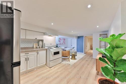 195 Wright Avenue, Toronto, ON - Indoor Photo Showing Kitchen