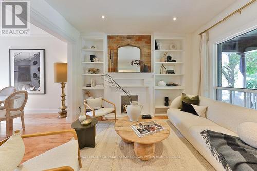 195 Wright Avenue, Toronto (Roncesvalles), ON - Indoor Photo Showing Living Room