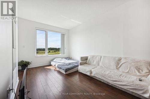 708 - 325 South Park Road, Markham (Commerce Valley), ON - Indoor Photo Showing Bedroom