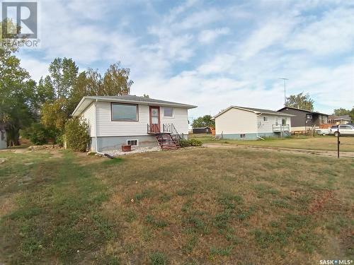 109 5Th Avenue, Hodgeville, SK - Outdoor