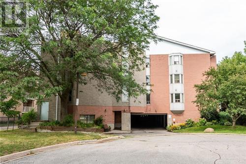 6 Niagara Street Unit# 105, Grimsby, ON - Outdoor