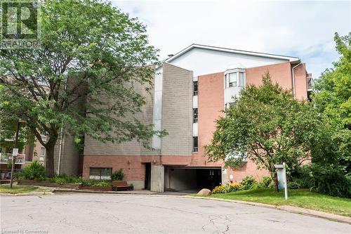 6 Niagara Street Unit# 105, Grimsby, ON - Outdoor