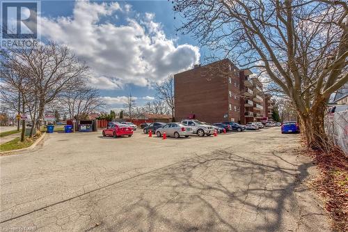 793 Colborne Street Unit# 217, Brantford, ON - Outdoor