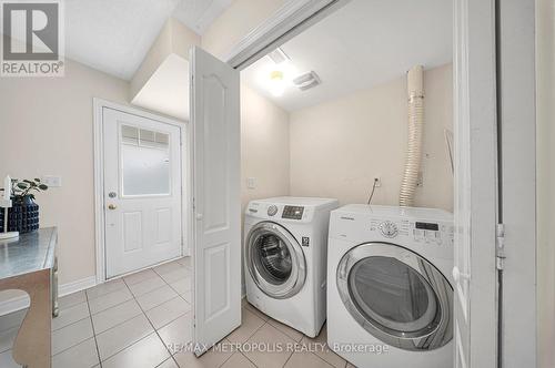 1773 Carousel Drive, Pickering, ON - Indoor Photo Showing Laundry Room