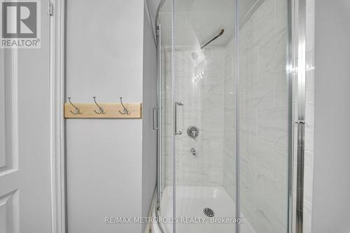 1773 Carousel Drive, Pickering, ON - Indoor Photo Showing Bathroom