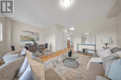 1773 Carousel Drive, Pickering, ON - Indoor Photo Showing Living Room