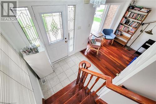 5147 Ravine Crescent, Burlington, ON - Indoor Photo Showing Other Room