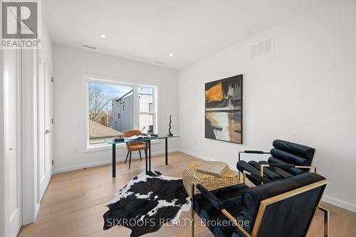 35 Emerald Crescent, Toronto, ON - Indoor