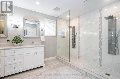 28 Sun King Crescent, Barrie, ON - Indoor Photo Showing Bathroom