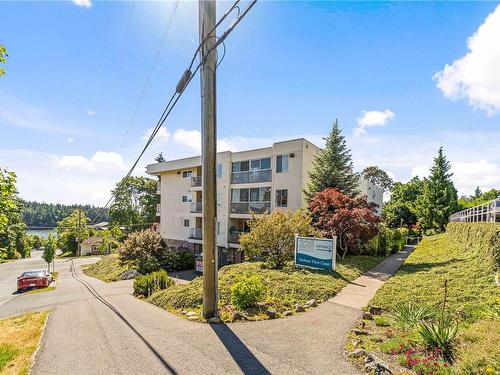 301-225 Cypress St, Nanaimo, BC 