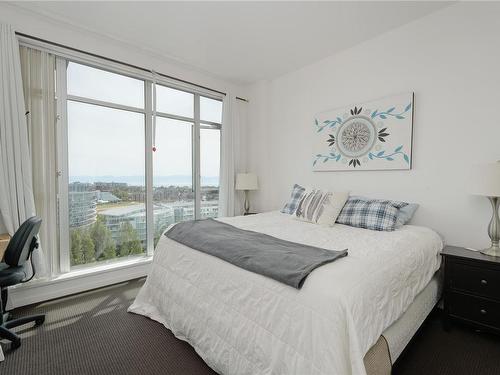 808-100 Saghalie Rd, Victoria, BC - Indoor Photo Showing Bedroom