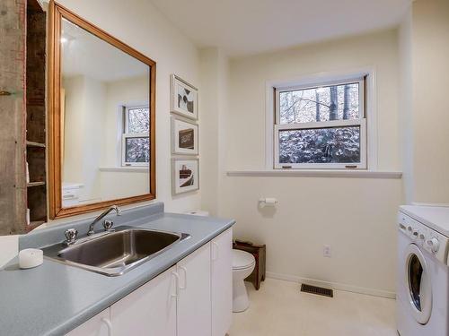 Salle d'eau - 280 Ch. Du Ruisseau, Val-Des-Monts, QC - Indoor Photo Showing Laundry Room