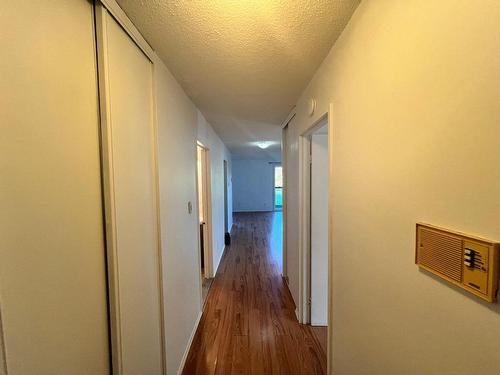 Hall - 24-7750 Av. Trahan, Brossard, QC - Indoor Photo Showing Other Room