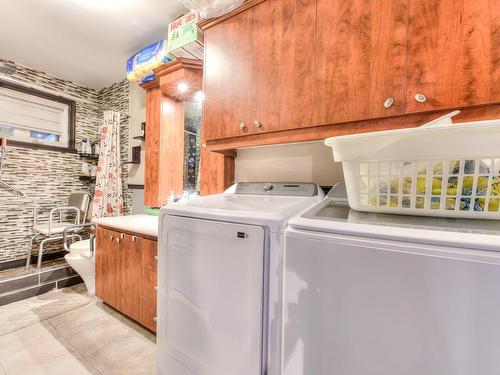 Cuisine - 6A Rue Guy, Saint-Constant, QC - Indoor Photo Showing Laundry Room