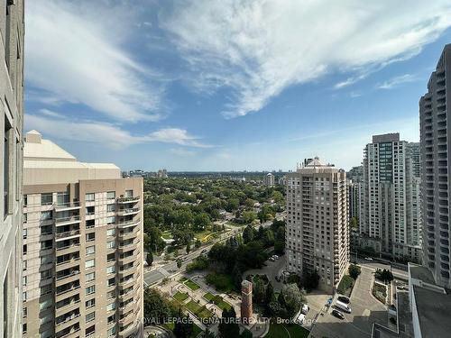 2006-33 Empress Ave, Toronto, ON - Outdoor