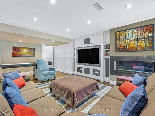 56 Sandbanks Dr, Richmond Hill, ON - Indoor Photo Showing Living Room With Fireplace