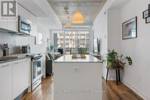 308 - 665 Kingston Road, Toronto, ON - Indoor Photo Showing Kitchen