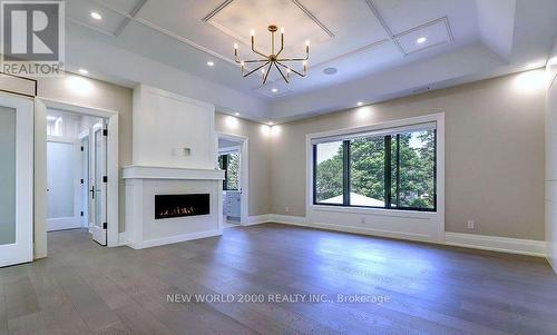 481 Chartwell Road, Oakville (Eastlake), ON - Indoor Photo Showing Living Room With Fireplace