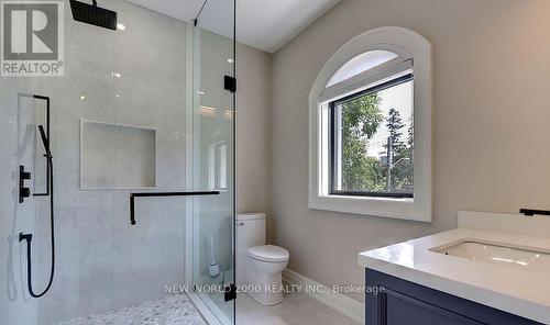 481 Chartwell Road, Oakville, ON - Indoor Photo Showing Bathroom