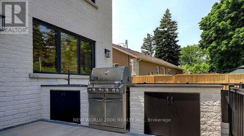 481 Chartwell Road, Oakville (Eastlake), ON - Outdoor