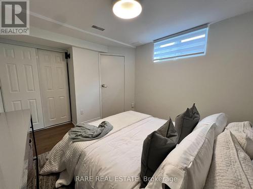 295 Kenilworth Avenue, Toronto (The Beaches), ON - Indoor Photo Showing Bedroom