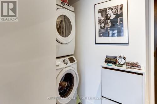 608 - 55 Ontario Street, Toronto, ON - Indoor Photo Showing Laundry Room