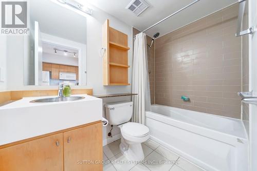 805 - 10 Navy Wharf Court, Toronto (Waterfront Communities), ON - Indoor Photo Showing Bathroom