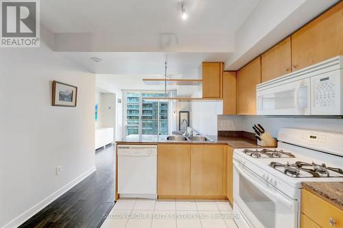 805 - 10 Navy Wharf Court, Toronto, ON - Indoor Photo Showing Kitchen With Double Sink