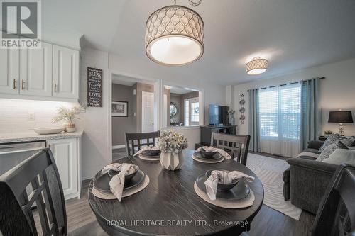 42 - 2800 Courtice Road, Clarington, ON - Indoor Photo Showing Dining Room