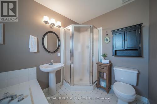 42 - 2800 Courtice Road, Clarington (Courtice), ON - Indoor Photo Showing Bathroom